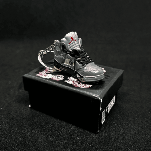 OFF-WHITE x Air Jordan 5 Retro SP Muslin Edition x