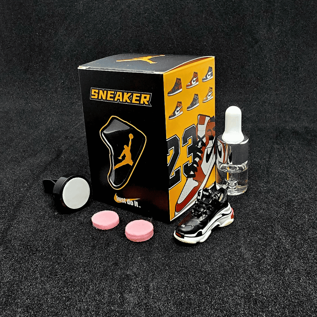 Odorizant auto - Balenciaga Triple S Black White Red Edition